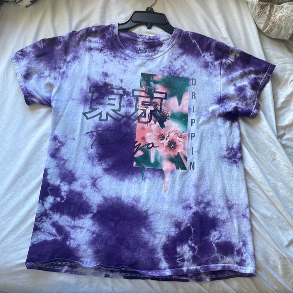purple and white tie dye t-shirt